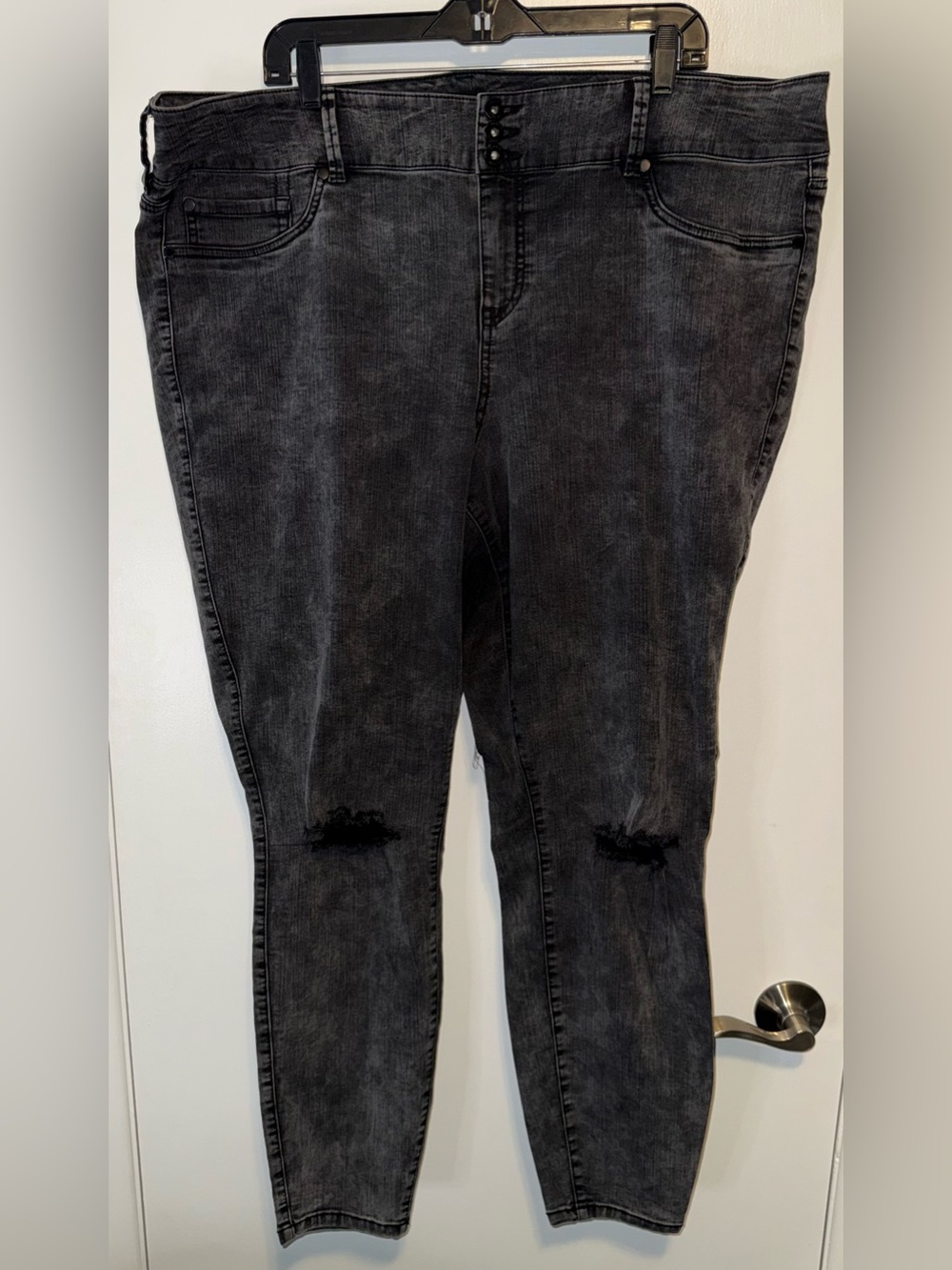 Torrid Black Washed High-Rise Skinny Jeans with Knee Distress